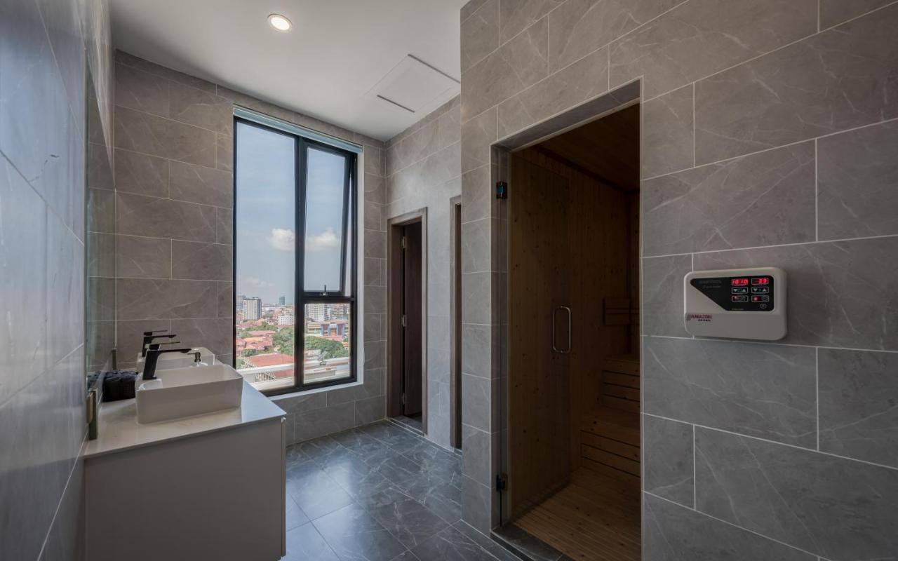 Amata Residence Phnom Penh Bagian luar foto